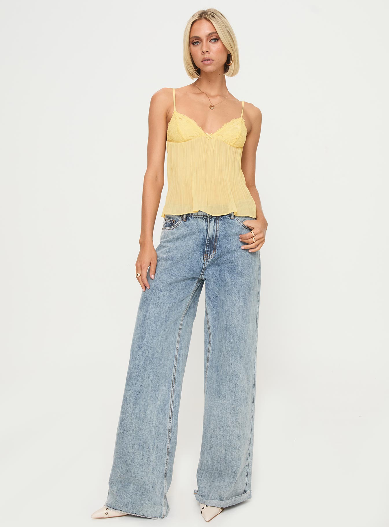 The Trendy Lemon Top