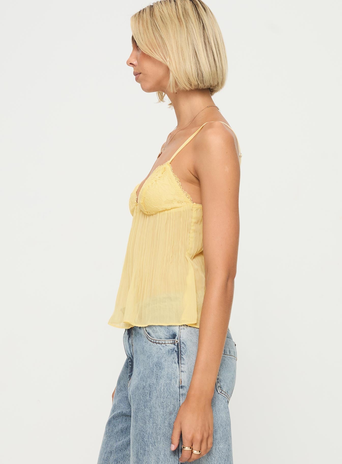 The Trendy Lemon Top