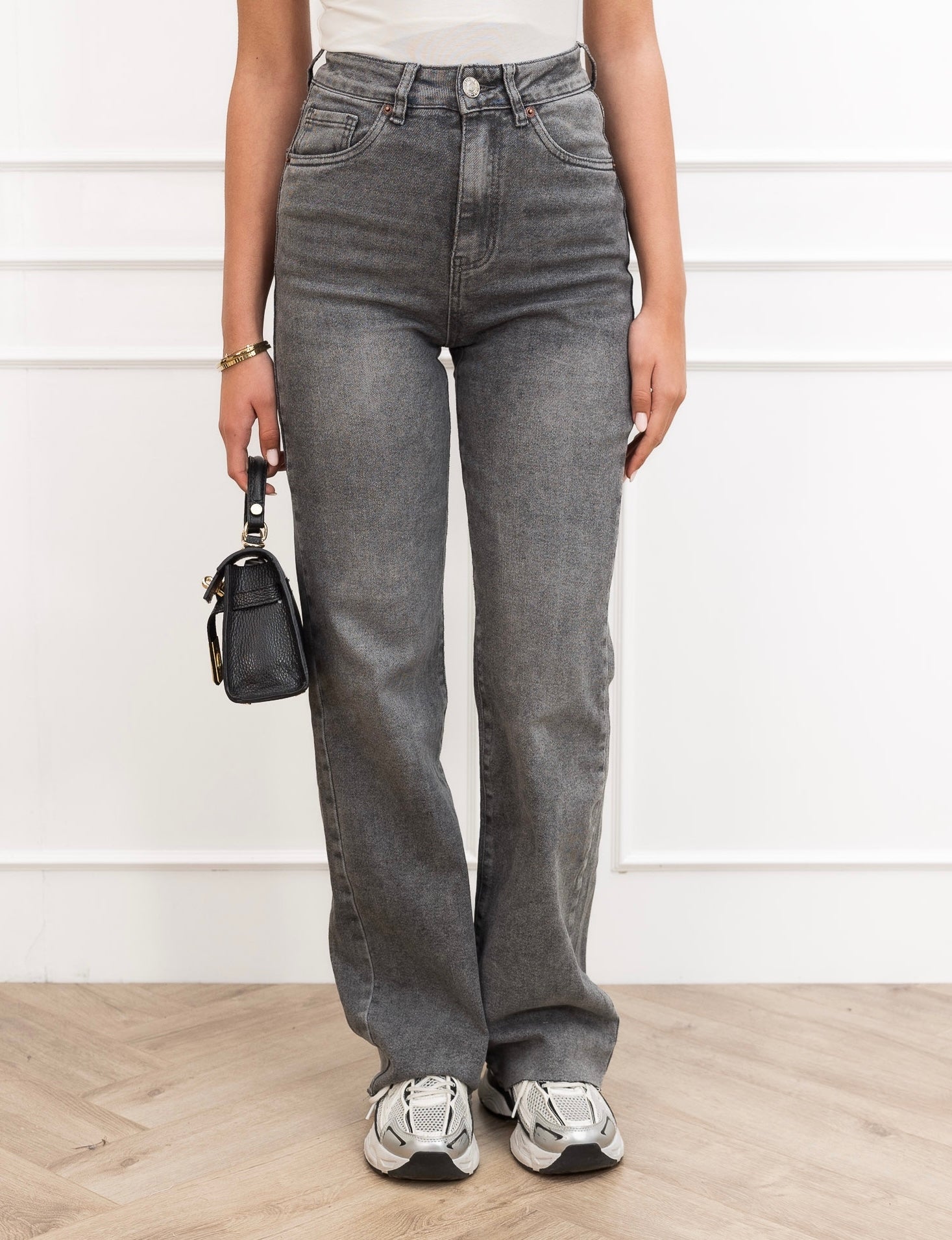 Almight Jeans Grey